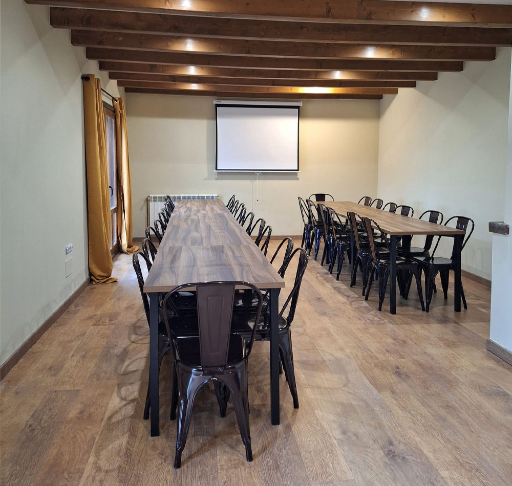 lloguer de sala de les oliveres
